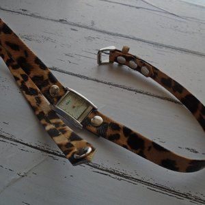 La Mer leopard print wrap watch silver tone